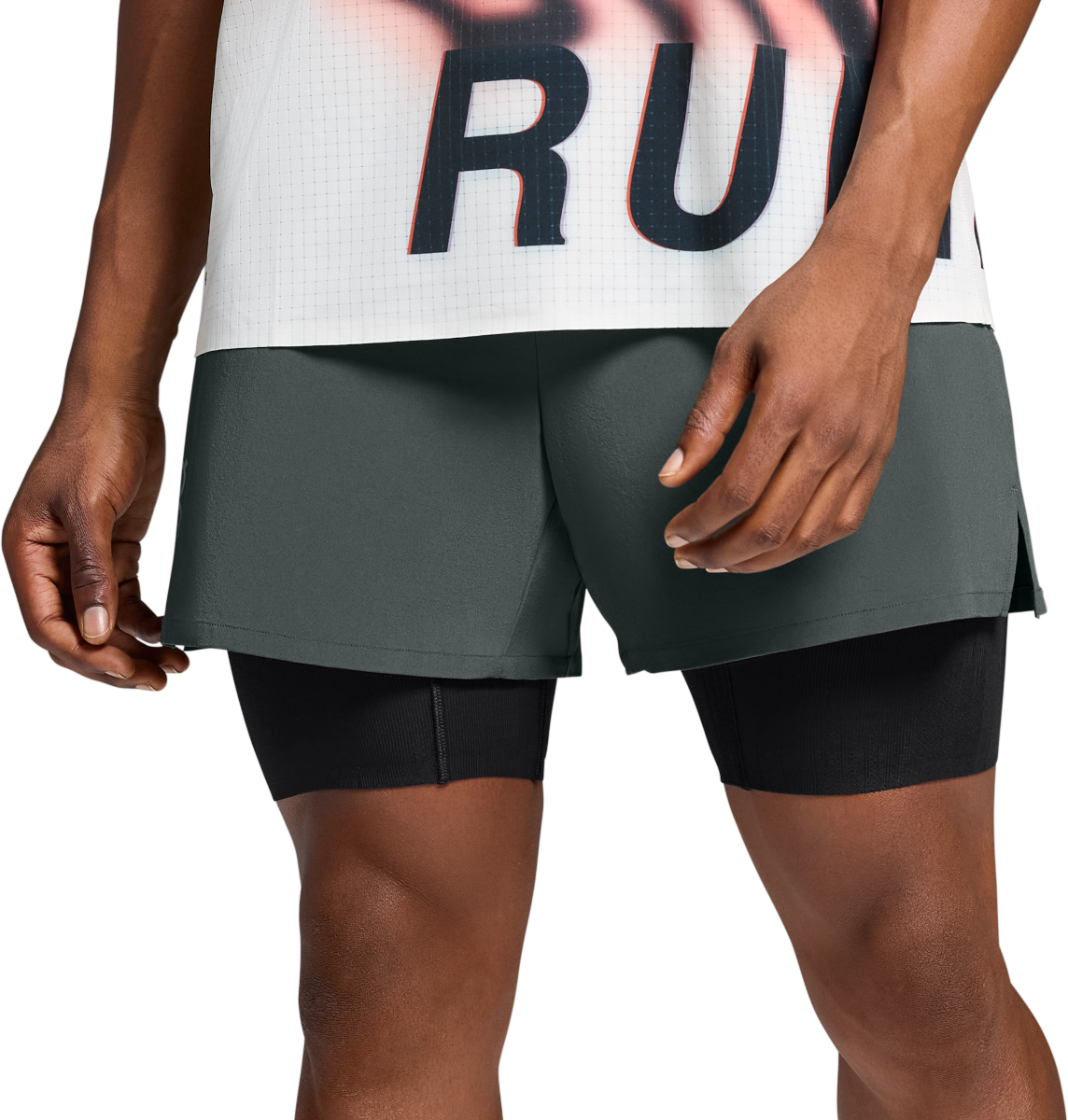 On Running Pace Shorts